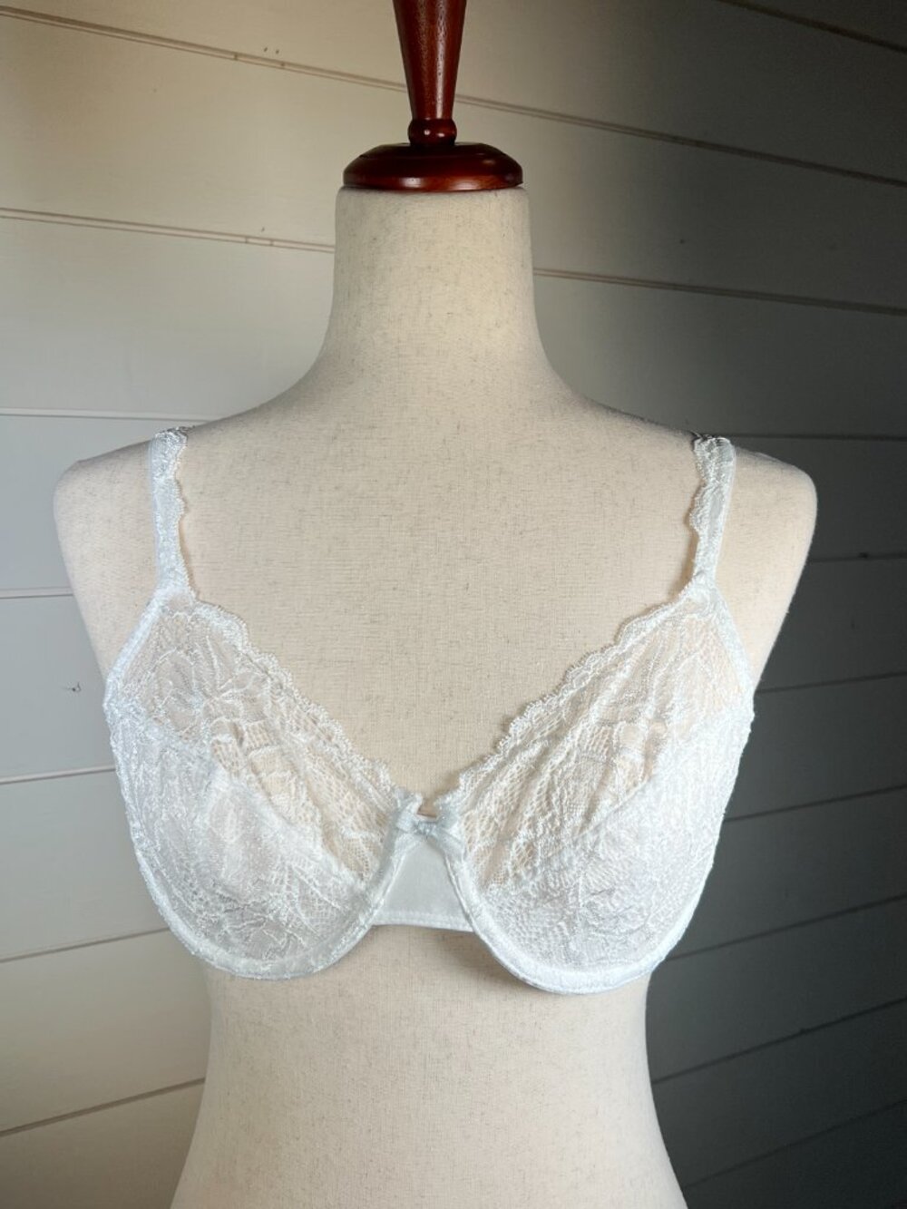 Bali Lace Desire Underwire Bra 36C Style 6543 White